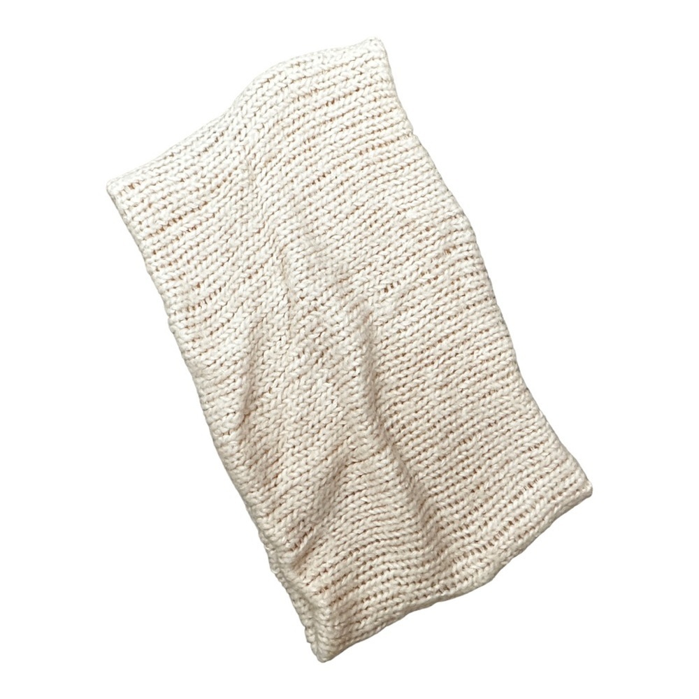 Ann Taylor Loft Circle Neck Scarf